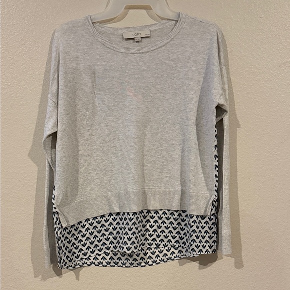 LOFT Sweaters - LOFT Gray and Navy Patterned Sweater